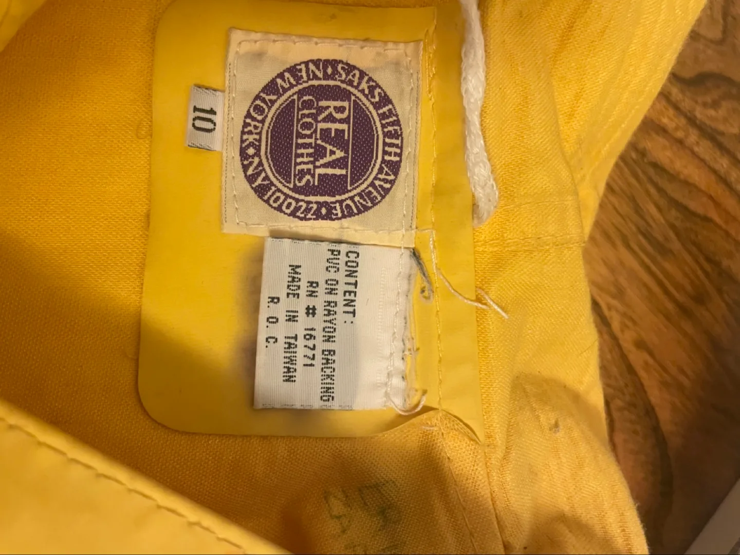 Vintage Real Clothes Yellow Raincoat Size 10 image indicator(3)