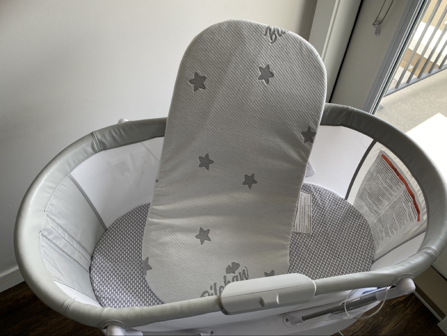 Baby Bassinet with extra matress - photo 3