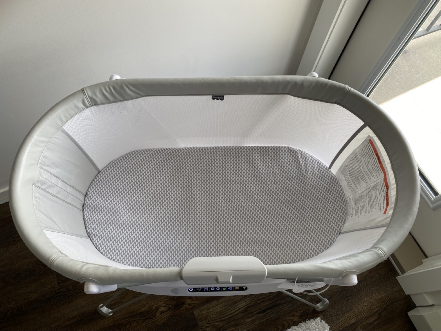 Baby Bassinet with extra matress - photo 2