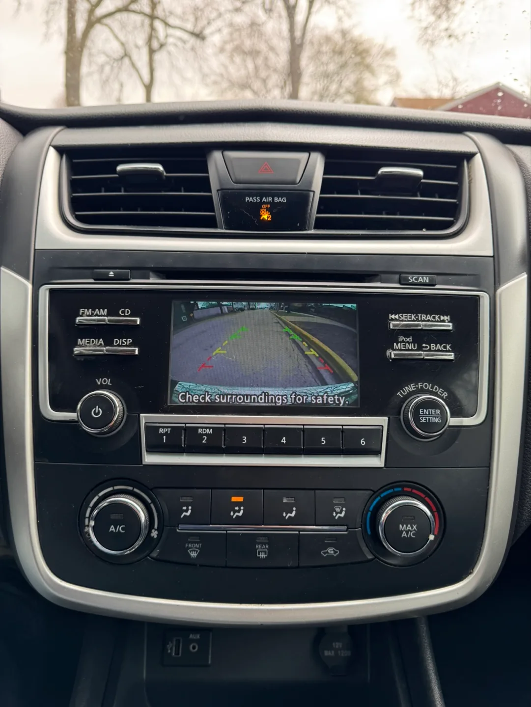 2017 Nissan Altima · 2.5 S Sedan 4D image indicator(10)