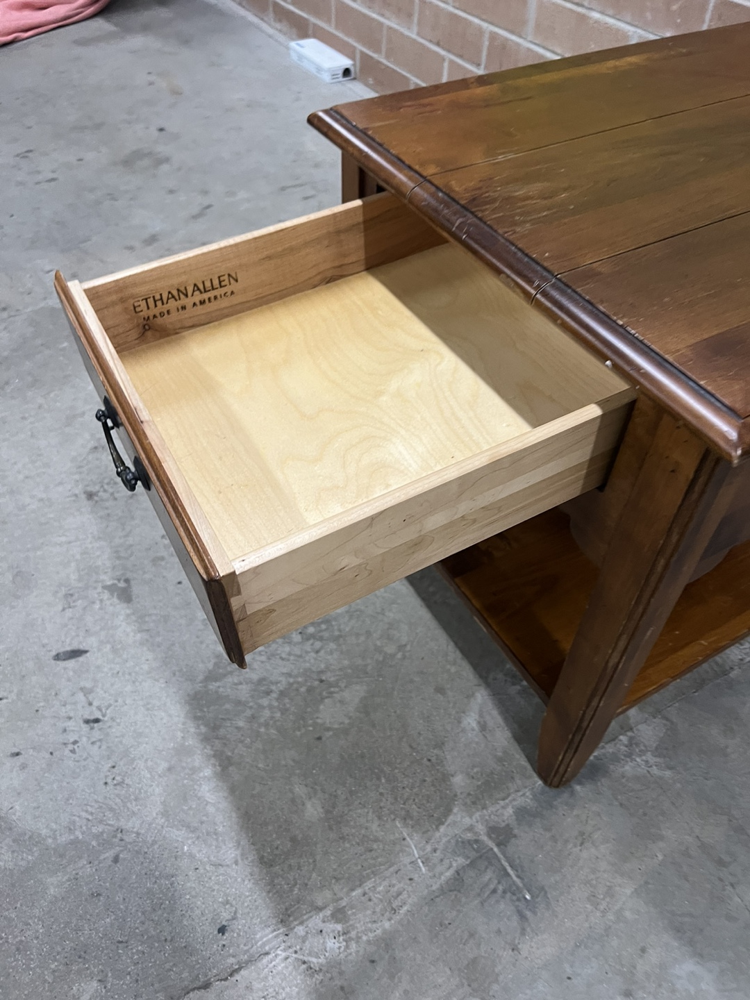 Ethan Allen End Table with Drawer - photo 2