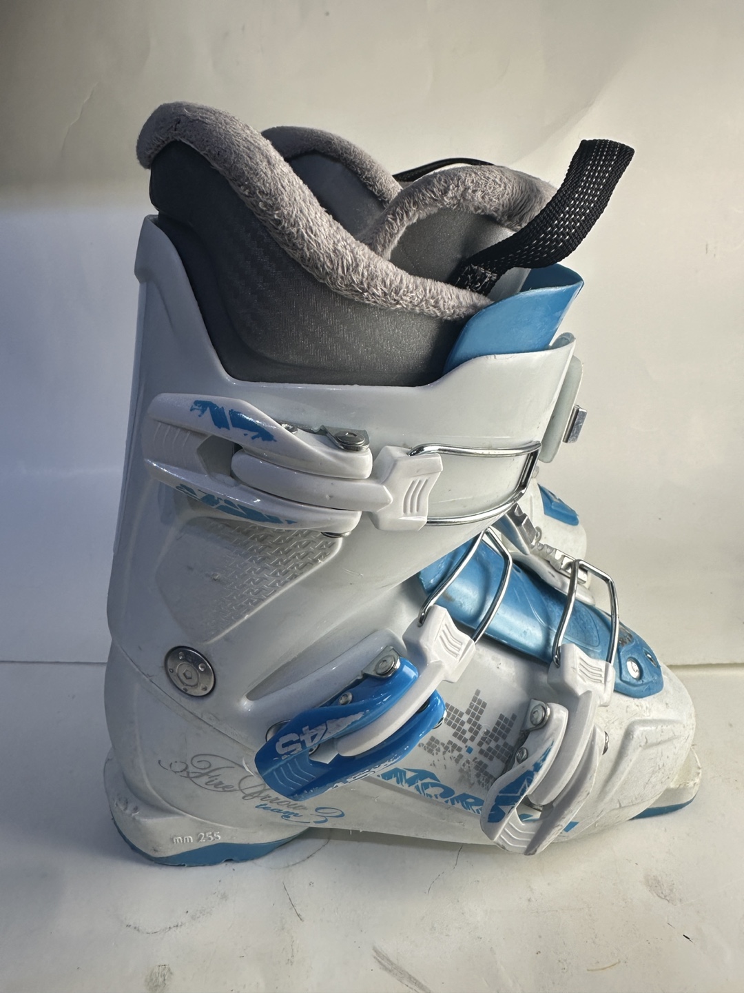 ★ 美品 NORDICA ノルディカ TEAM 3 FIREARROW 26.5 Nordica FIREARROW TEAM 3 - Childrens ski boots | SPORTISIMO.COM