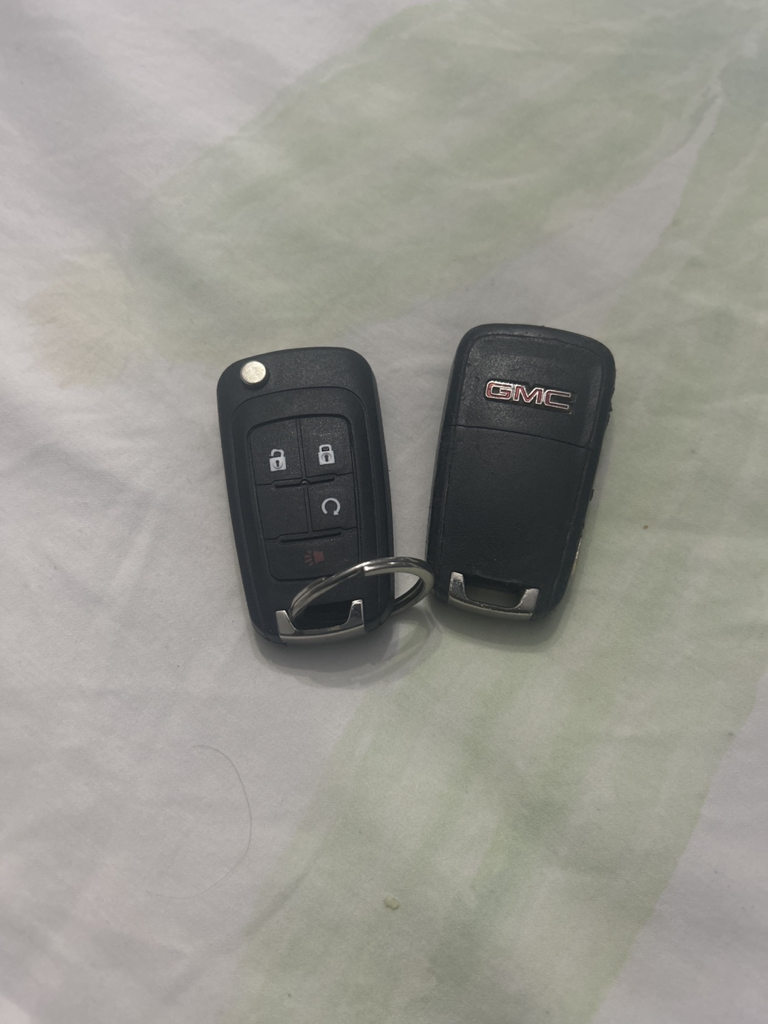 GMC Car Key Fobs (2)
