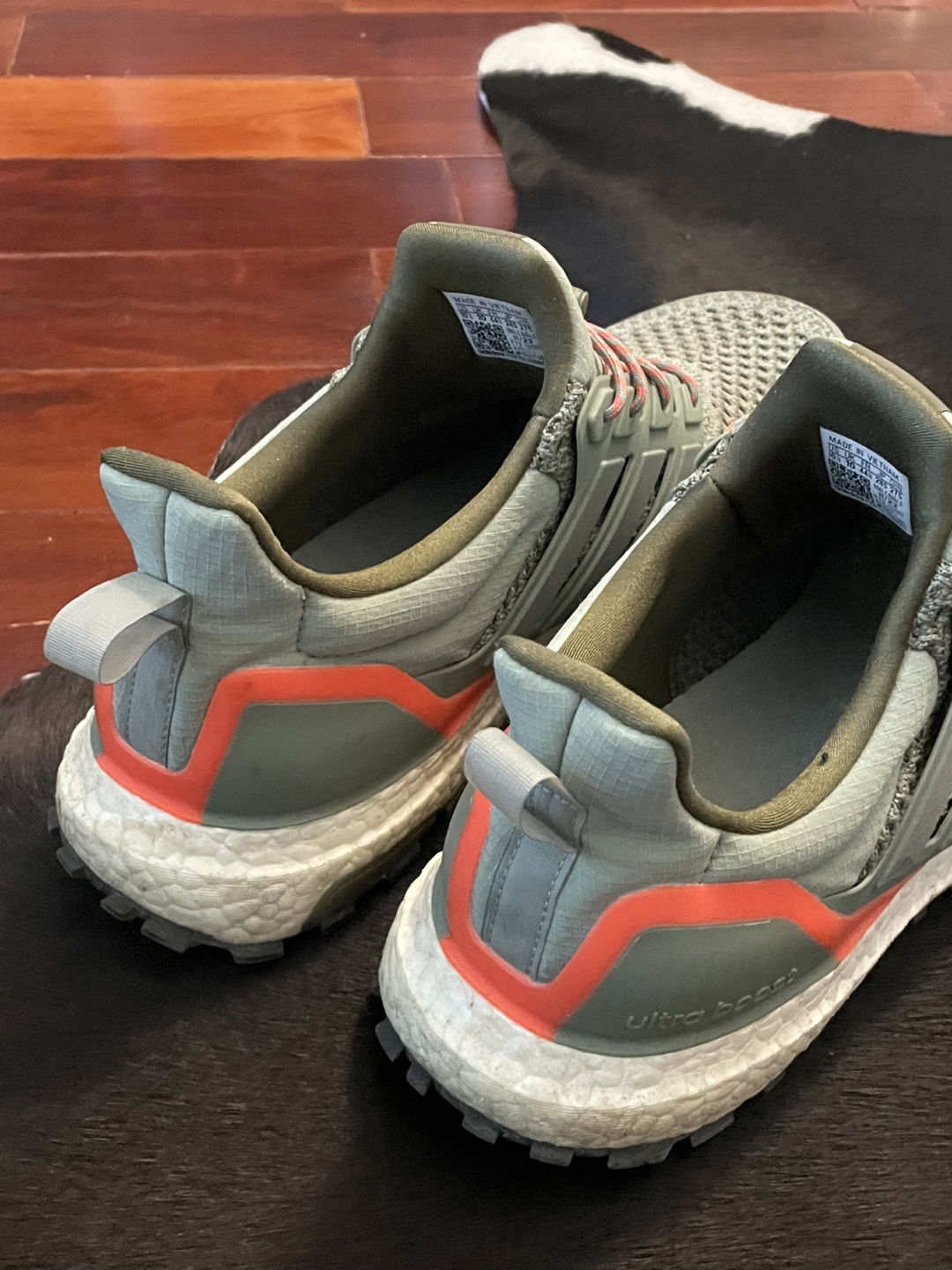 Adidas Ultraboost Running Shoes - Size 10.5 - photo 2