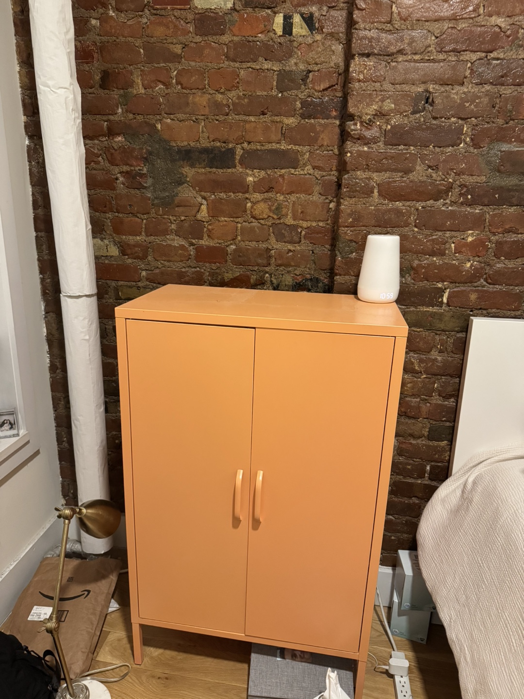 Coral Metal Cabinet with Three Shelves - photo 4