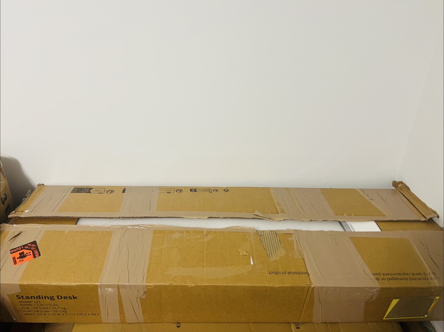 FEZIBO Height Adjustable Electric Standing Desk - White