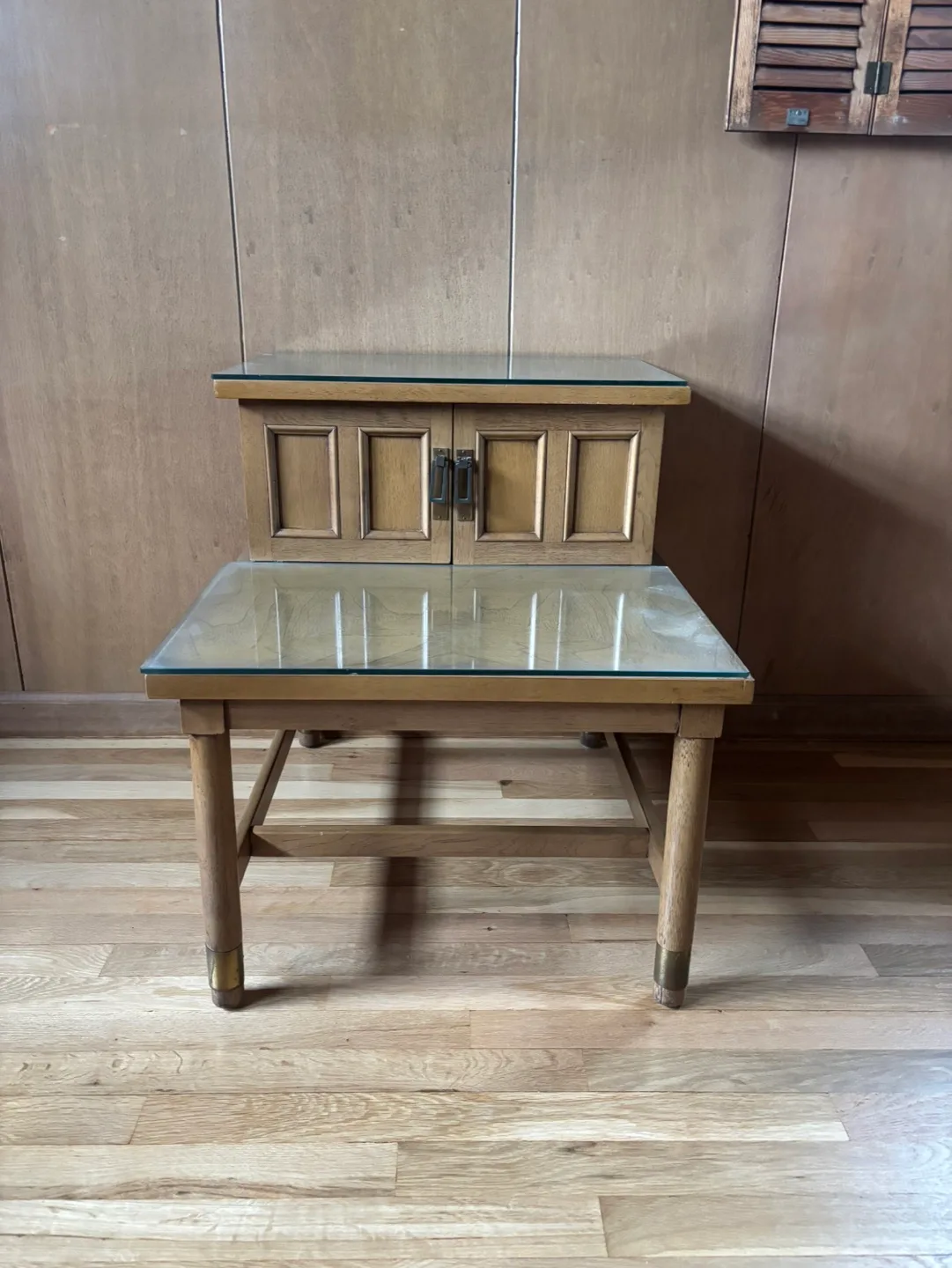 Bedside/end table image indicator(3)