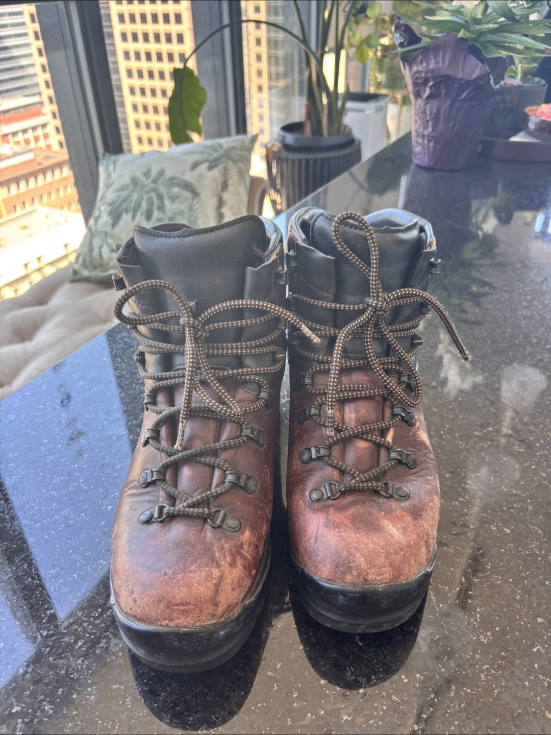 Scarpa Hiking Boots - Size 40 - photo 2