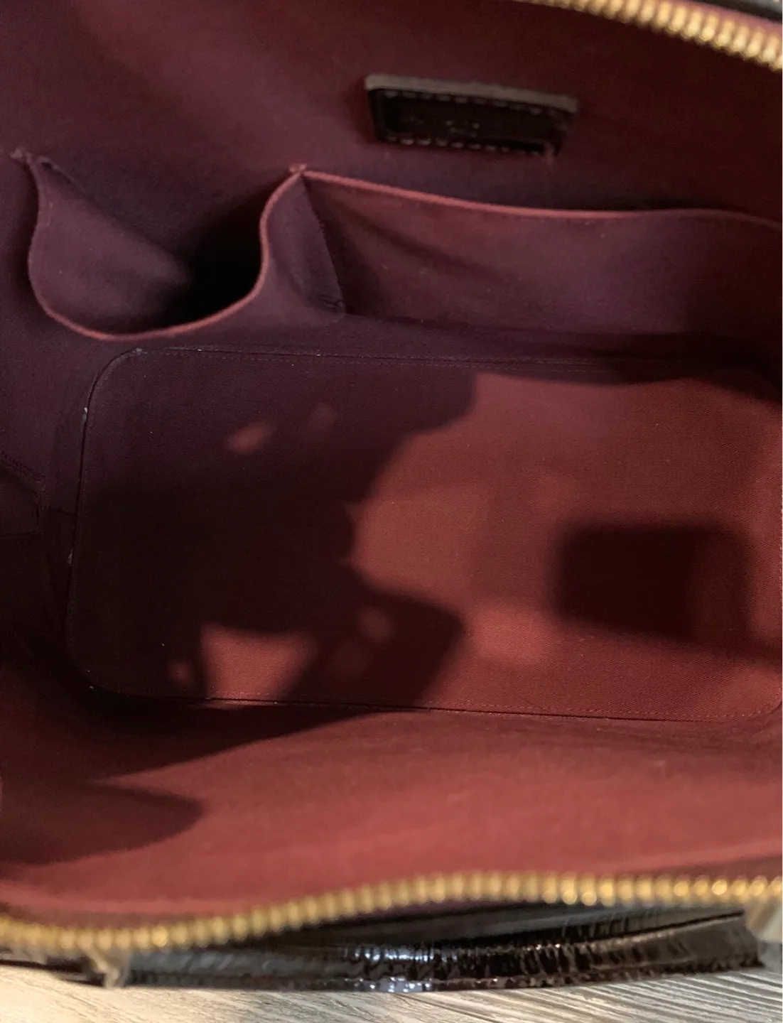 LV Monogram Vernis Alma MM image indicator(6)