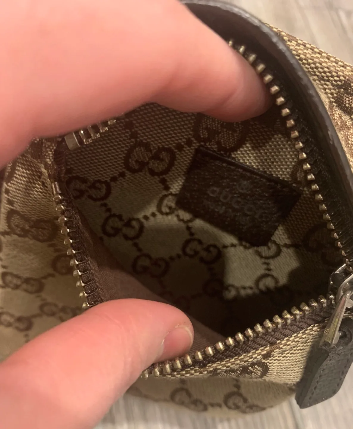 Gucci GG Supreme Canvas Belt Bag image indicator(3)