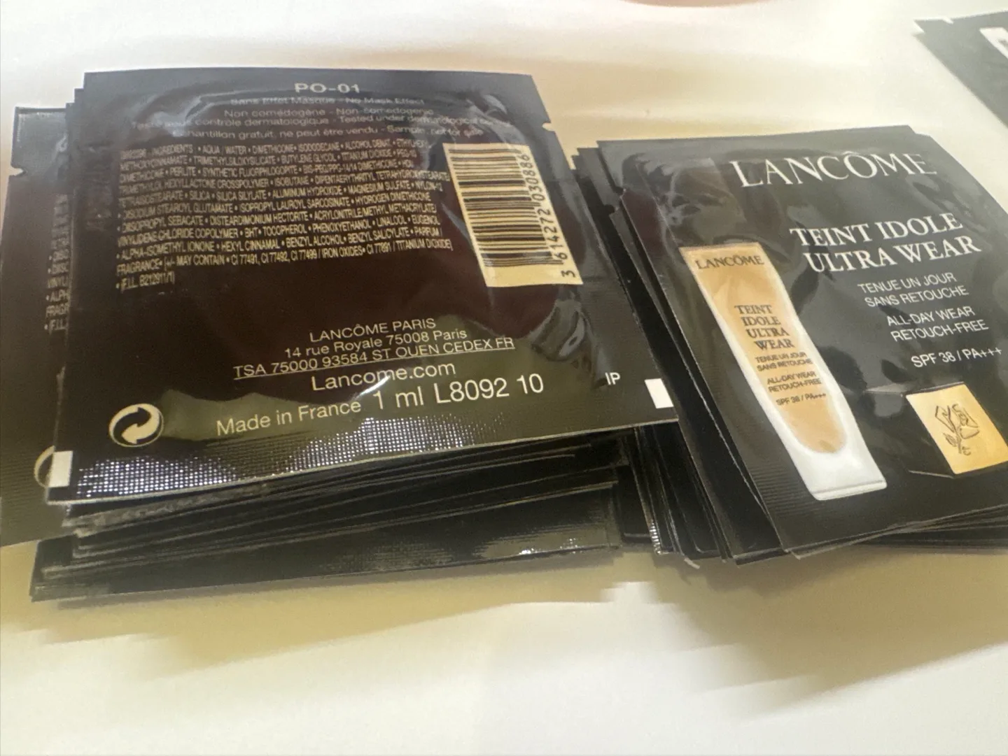 Lancôme Teint Idole Ultra Wear Foundation Samples image indicator(2)