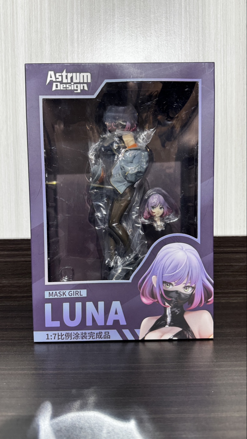 Astrum Design Mask Girl Luna 1/7 Scale Figure - photo 2