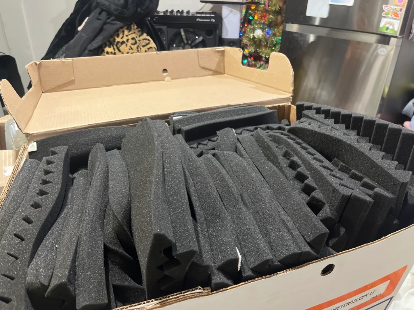 Bulk Acoustic Foam Panels - Soundproofing image indicator(2)