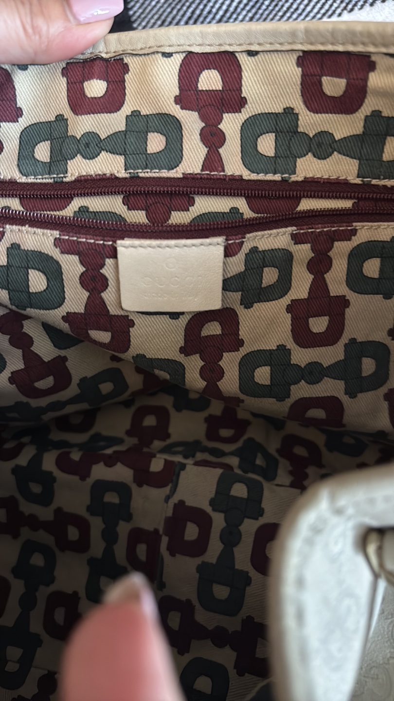 Authentic Gucci Off-White Leather Tote Bag - photo 3