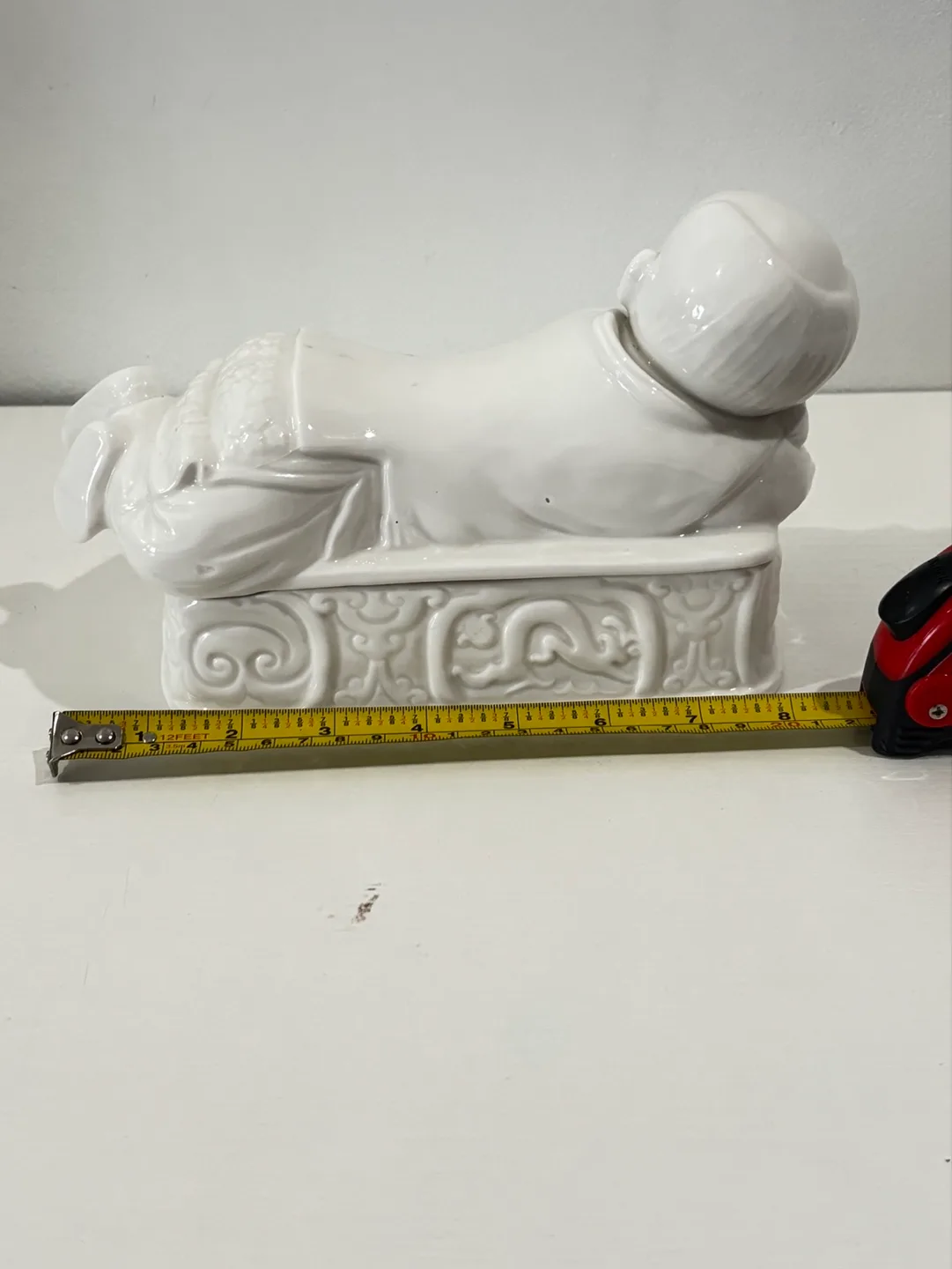 Blanc de chine pillow boy candle  / trinket image indicator(4)