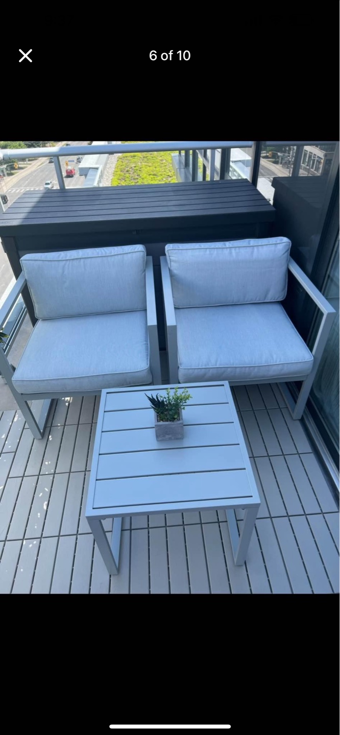 Balcony Conversation Set with Table