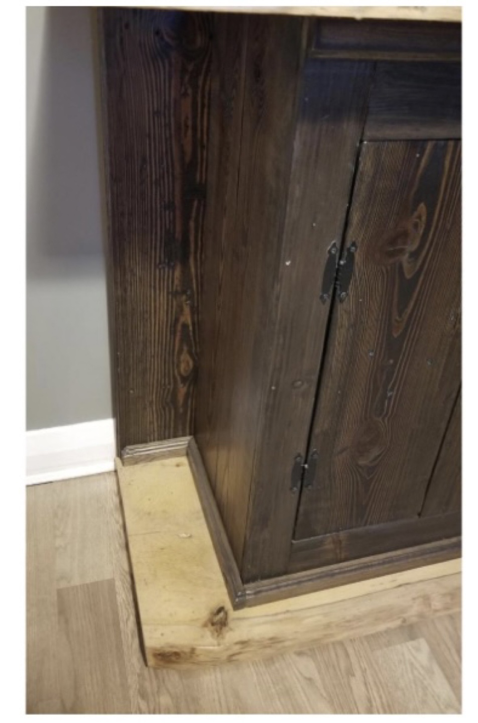 Rustic Live Edge Wood Bar with Shelf - photo 5