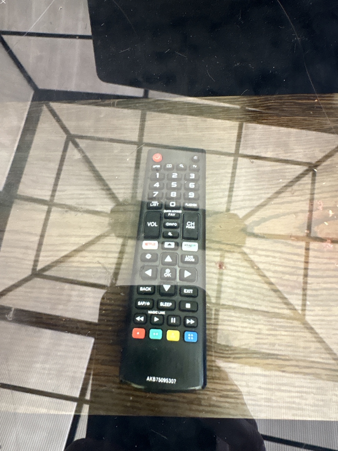 LG 55 inch Smart TV 4K HDR - photo 4