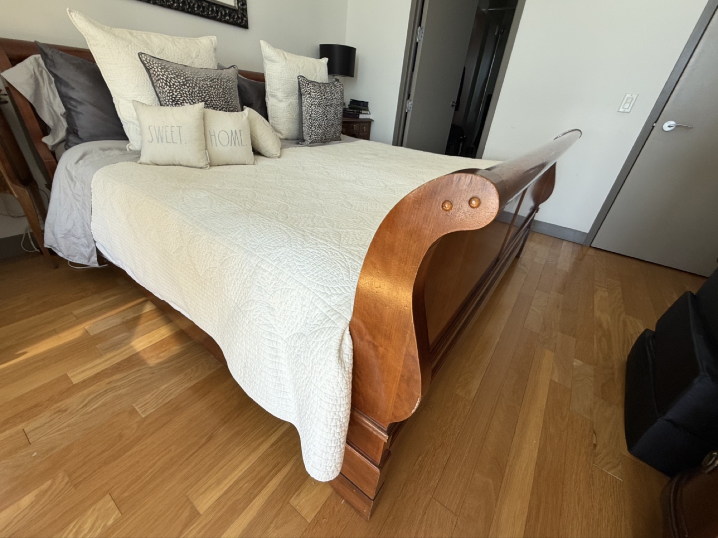Sleigh Bed King Size - photo 4