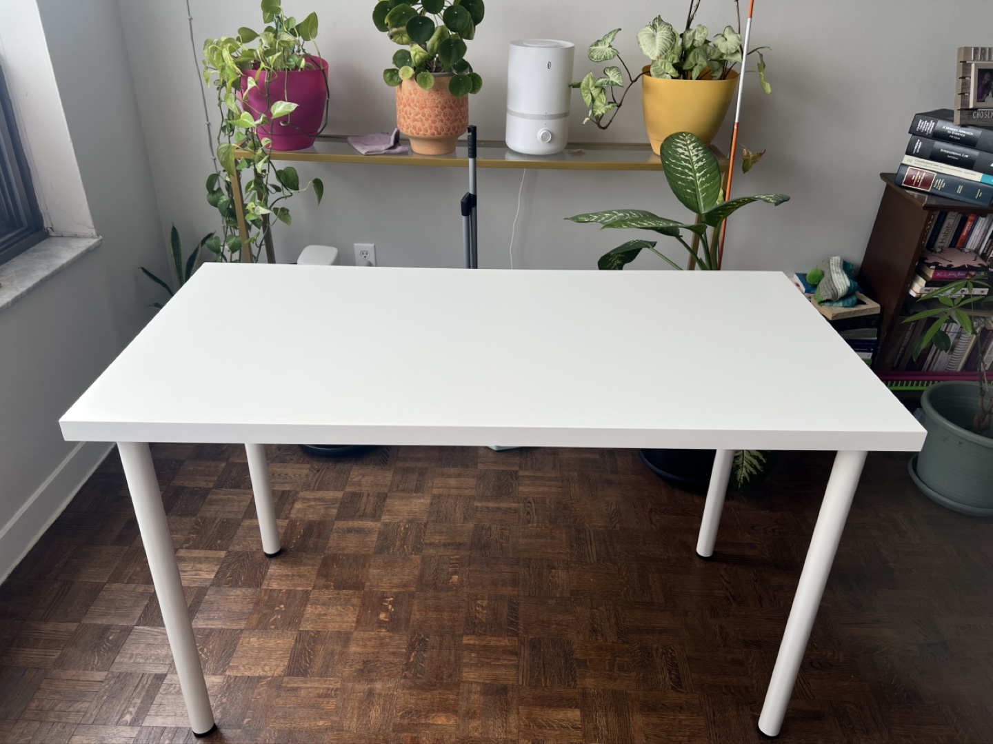 White Linnmon IKEA Desk Table - photo 2