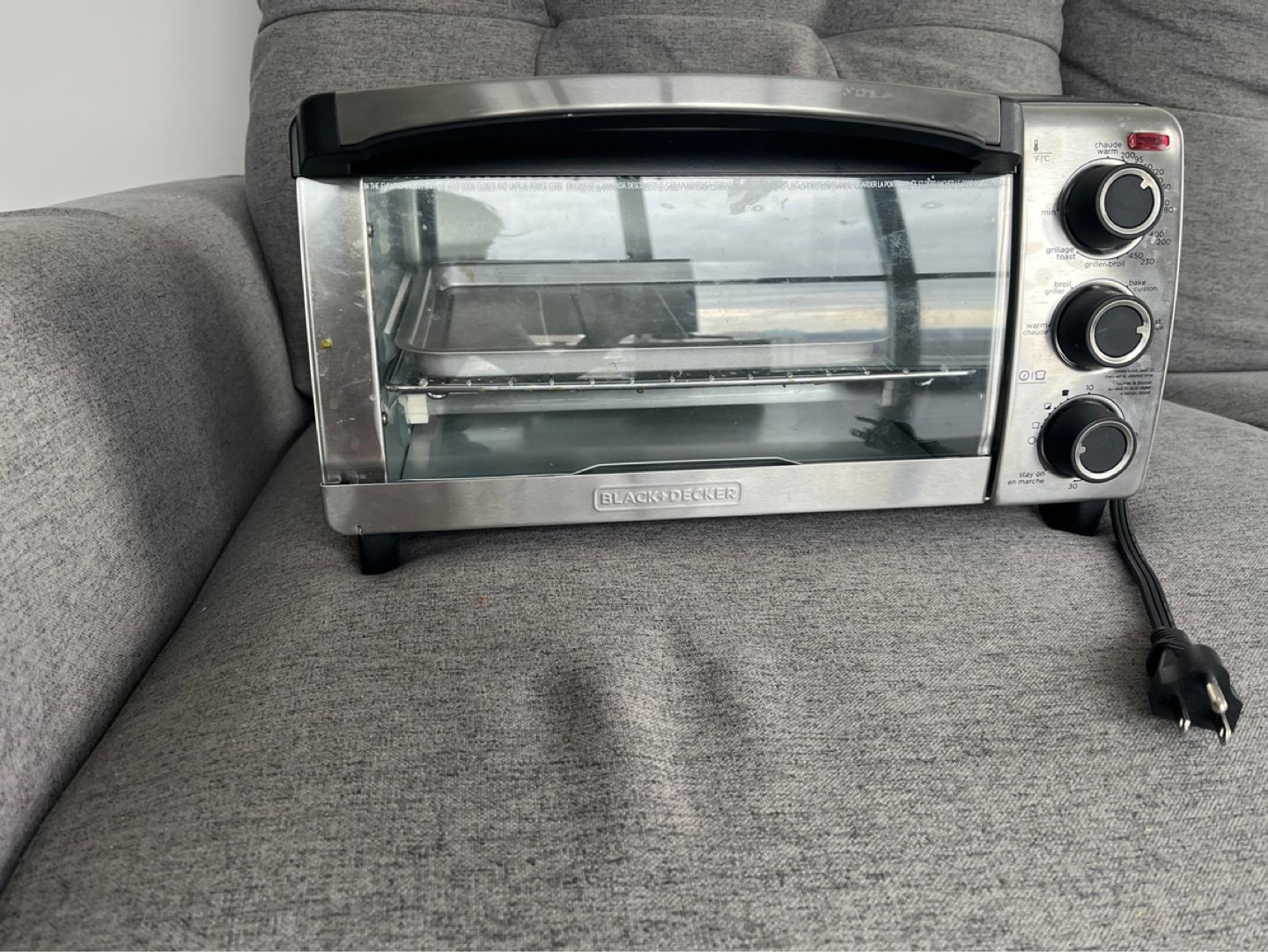 Black+Decker 4-Slice Toaster Oven - photo 2