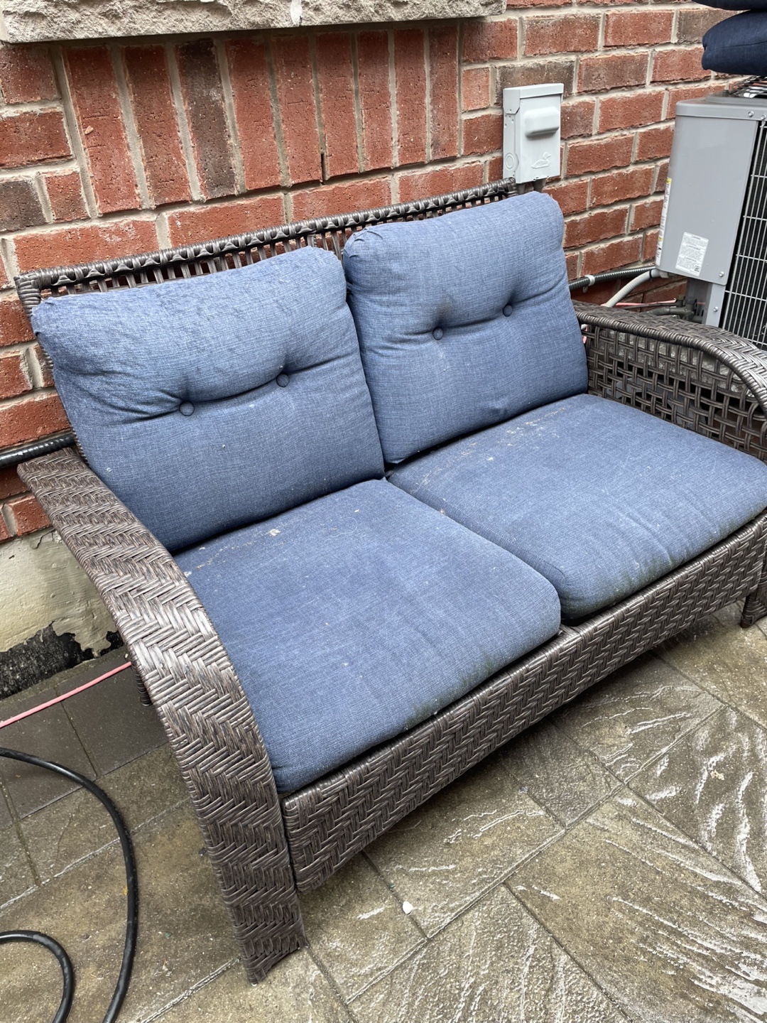 Outdoor Wicker Patio Loveseat