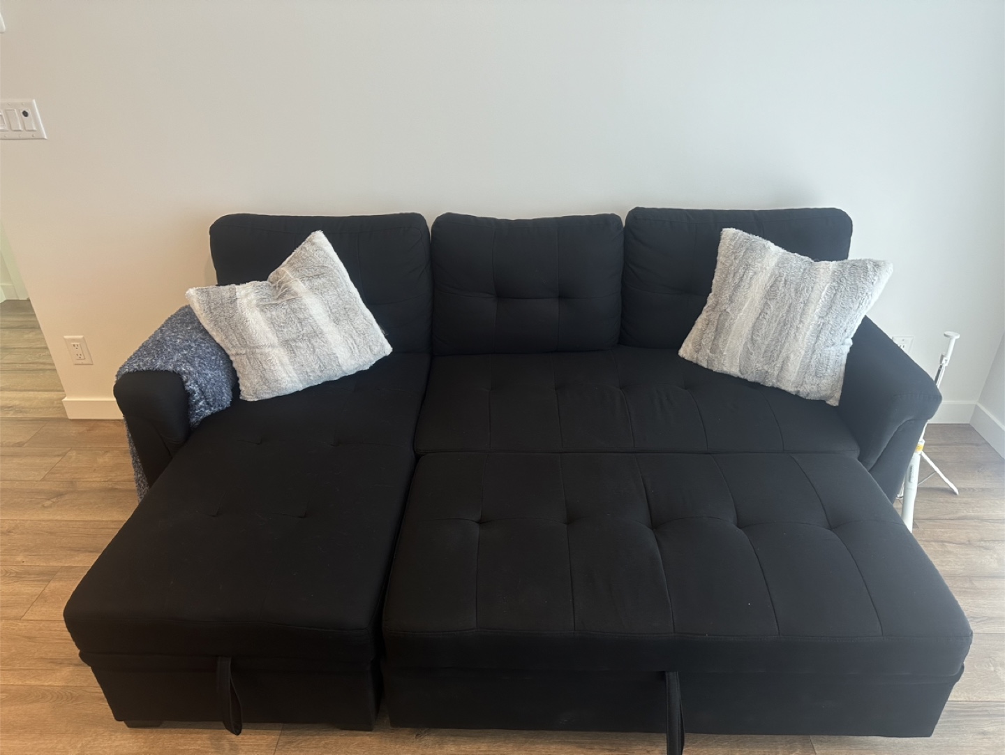 Black Sectional Sofa with Pull-Out Sleeper - photo 2