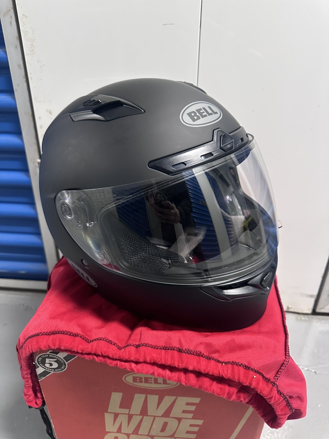 Bell Qualifier DLX MIPS Motorcycle Helmet - Matte Black