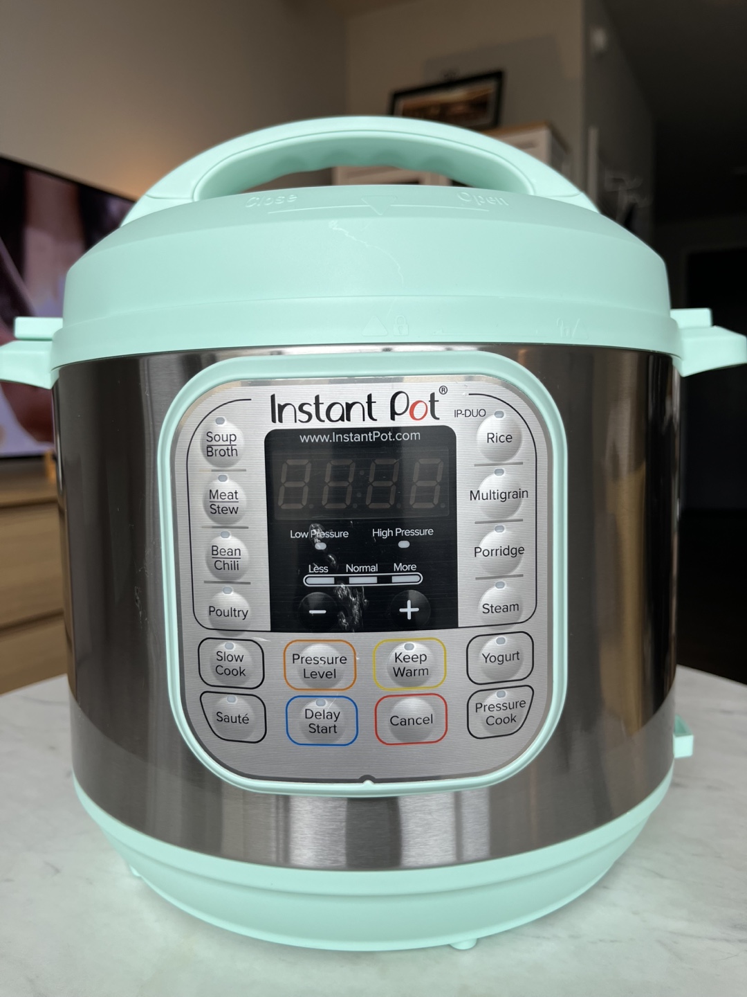 Mint Green Instant Pot Duo 6-Quart Electric Pressure Cooker