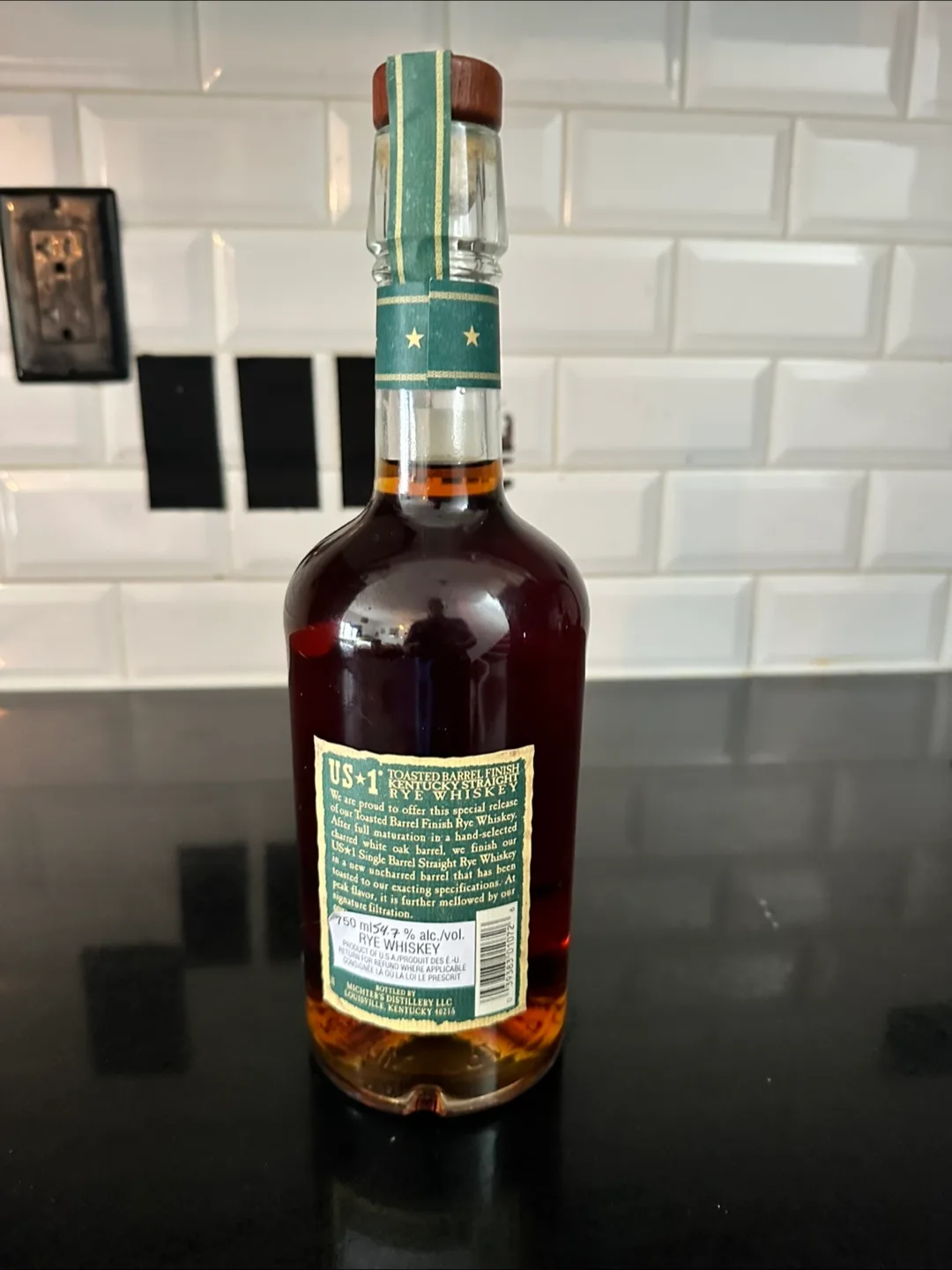 Michter's Toasted barrel Straight Rye Whiskey image indicator(2)