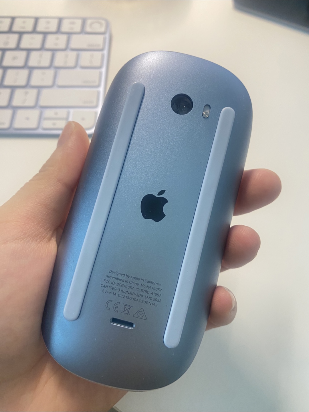 Apple Magic Mouse (Blue) – Great Condition - photo 2