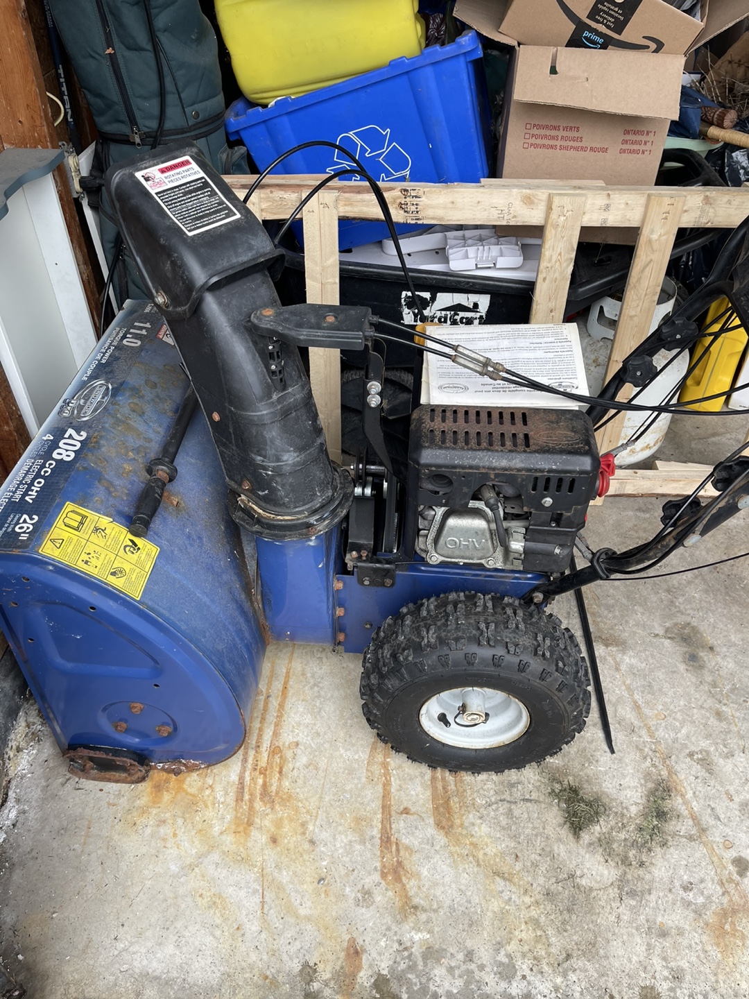 Used Yardworks 208cc 26" Snowblower - photo 2