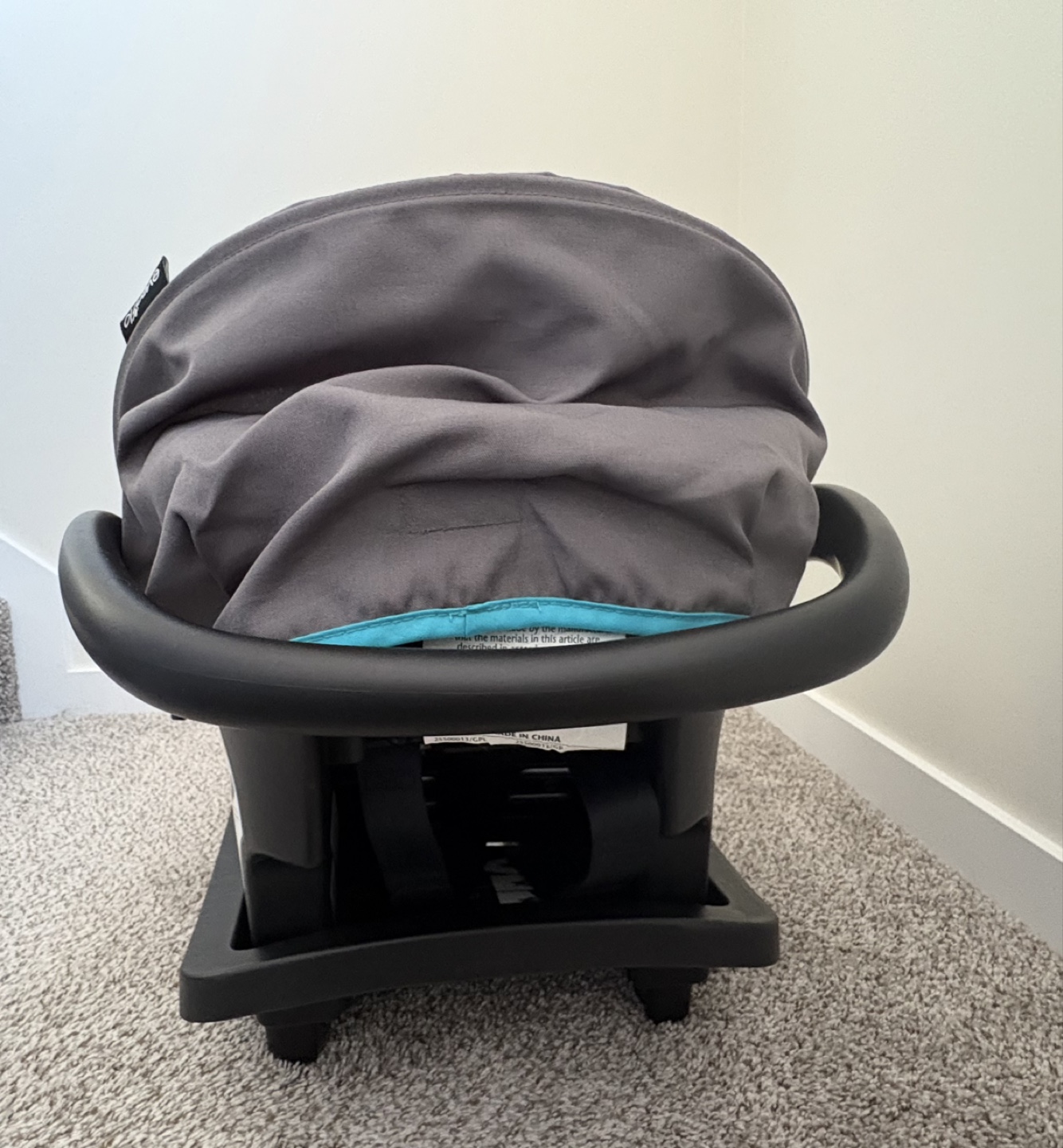 Evenflo Litemax 35 Infant Car Seat - Grey/Teal - photo 2