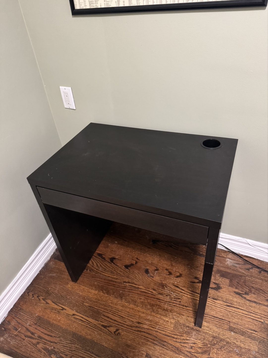 Ikea Desk for bedroom/office - photo 2