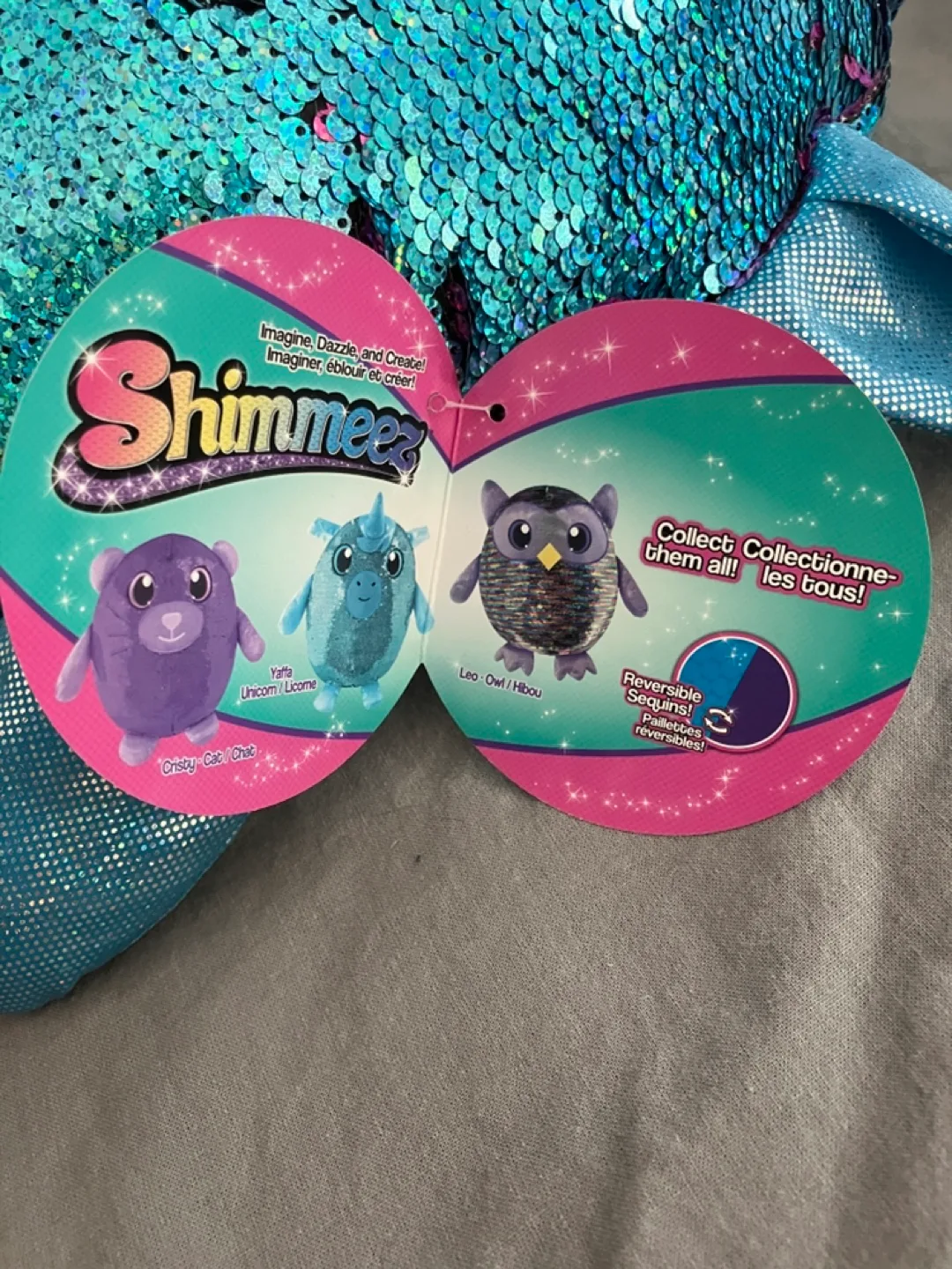 Shimmeez Reversible Sequin Plush Cat Toy image indicator(3)
