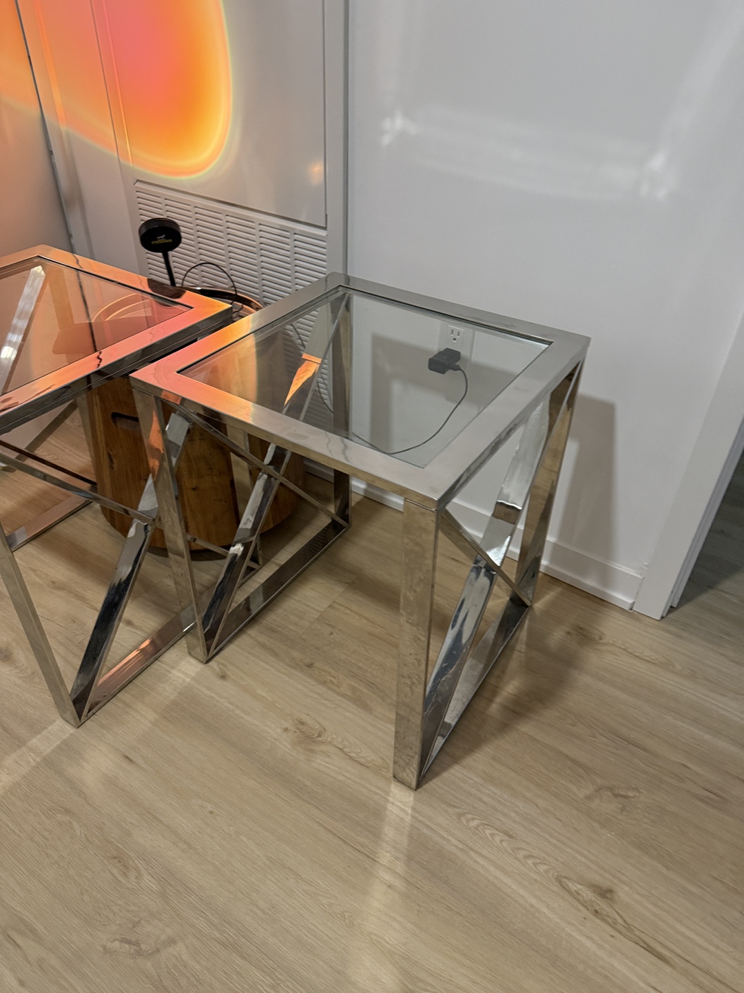 Pair of Modern Glass and Chrome End Tables - photo 4