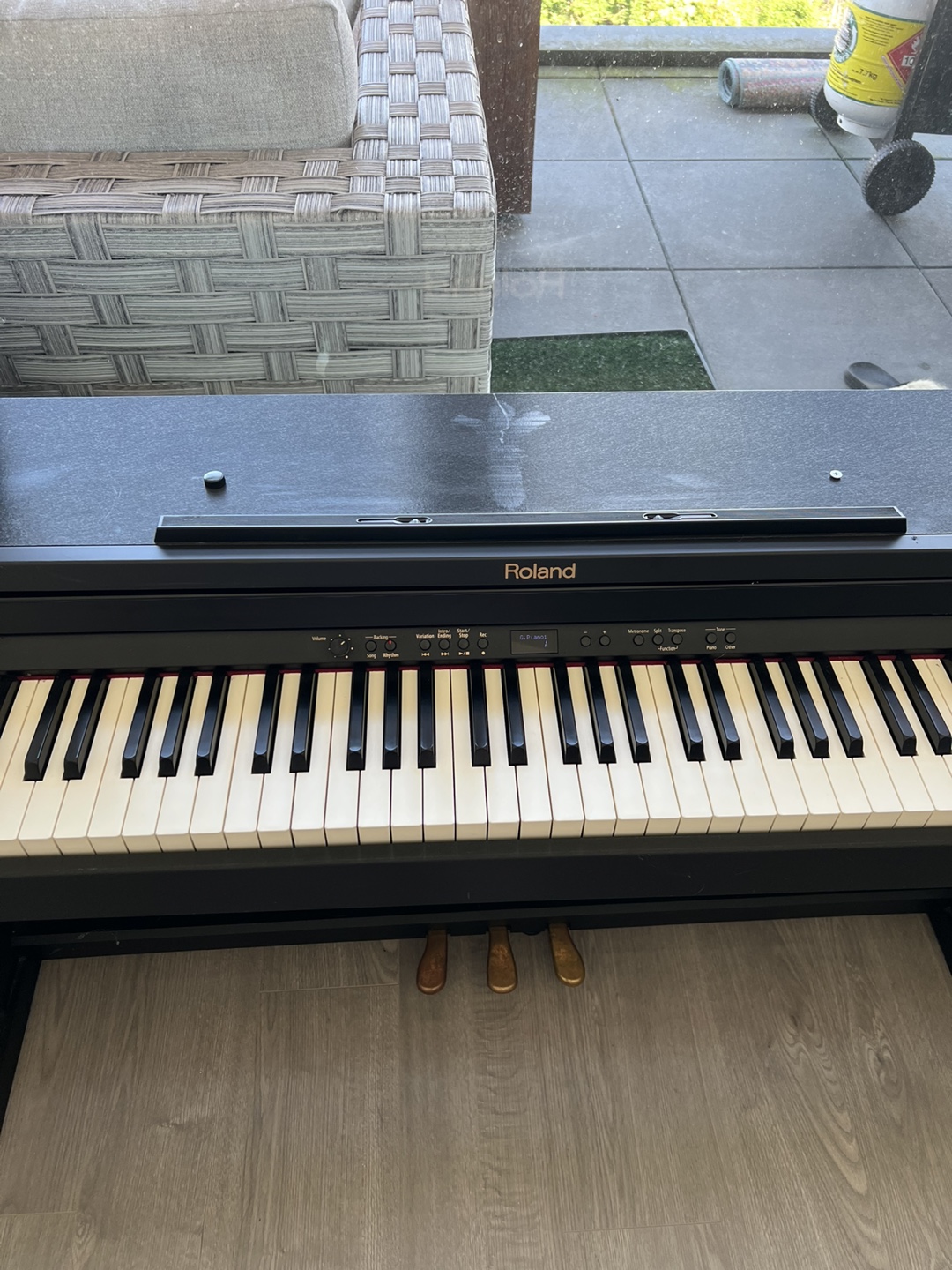 Roland digital piano — NEEDS REPAIR - photo 3