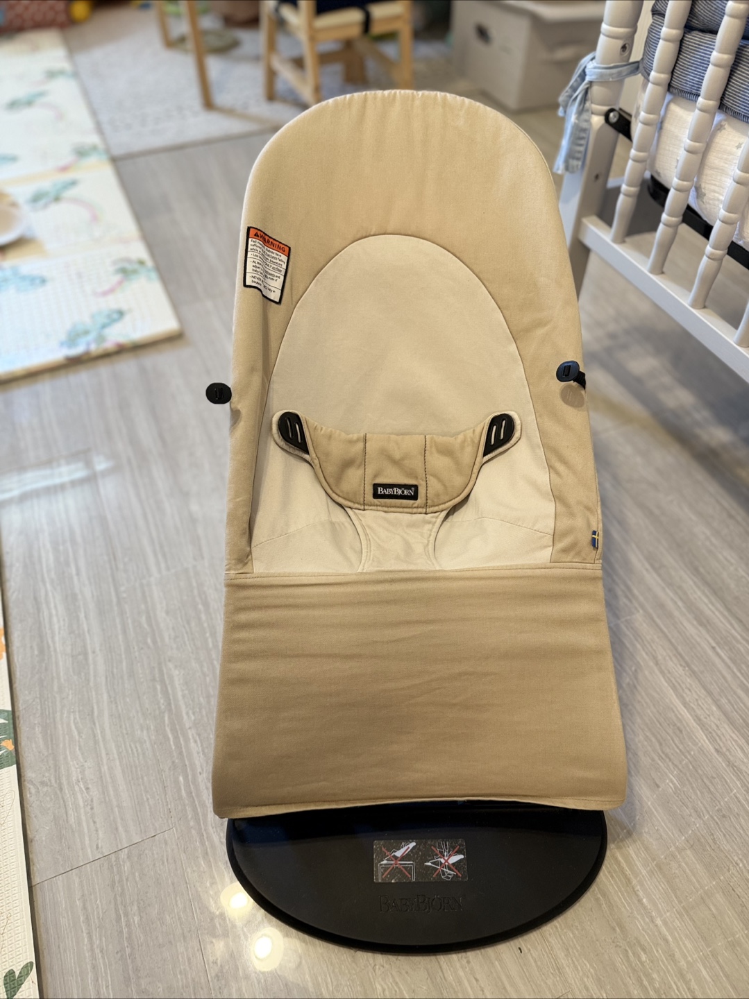 BabyBjorn Bliss Baby Bouncer with Toy Bar