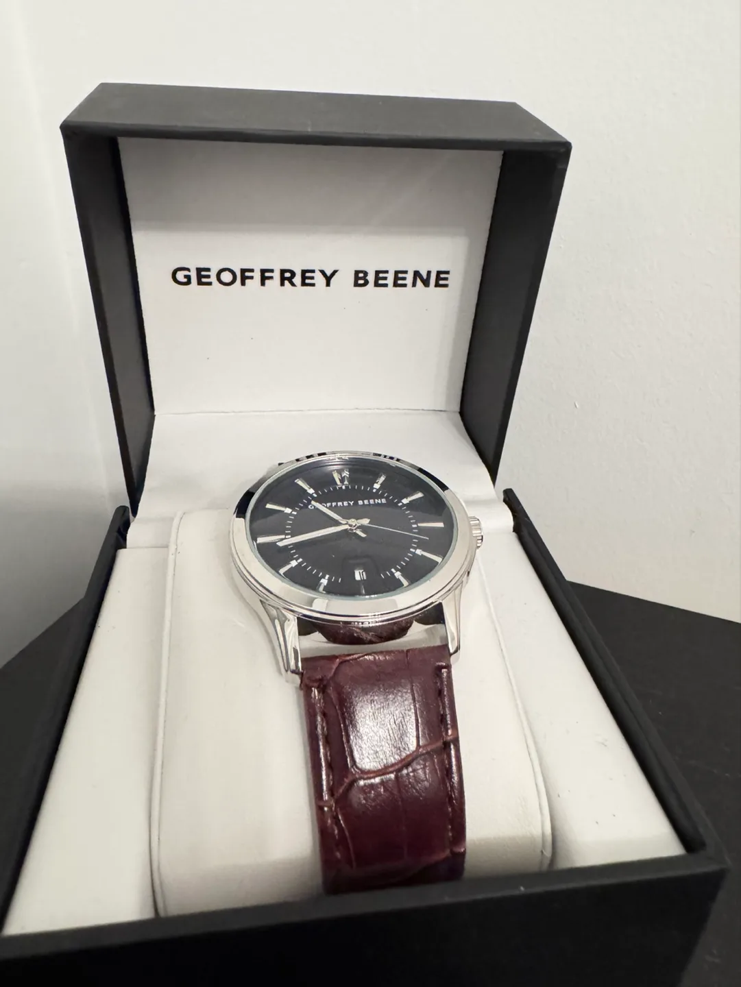 ⌚️ Geoffrey Beene Men's Watch Brown Leather Band image indicator(6)