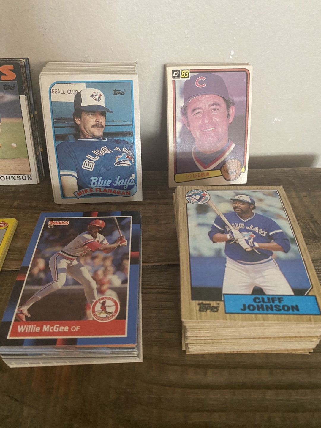 Vintage Baseball Card Lot - photo 2
