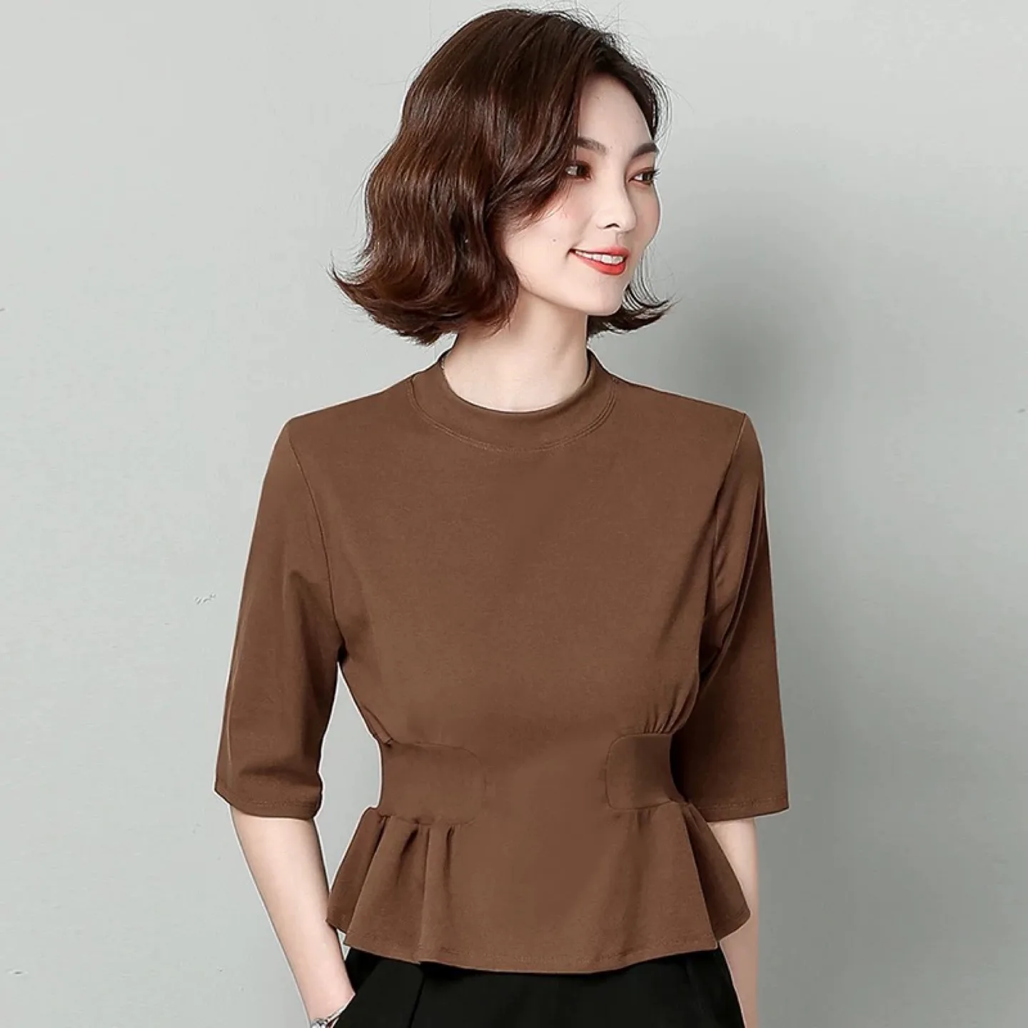 Bundle of 3 women‘s t-shirts image indicator(2)