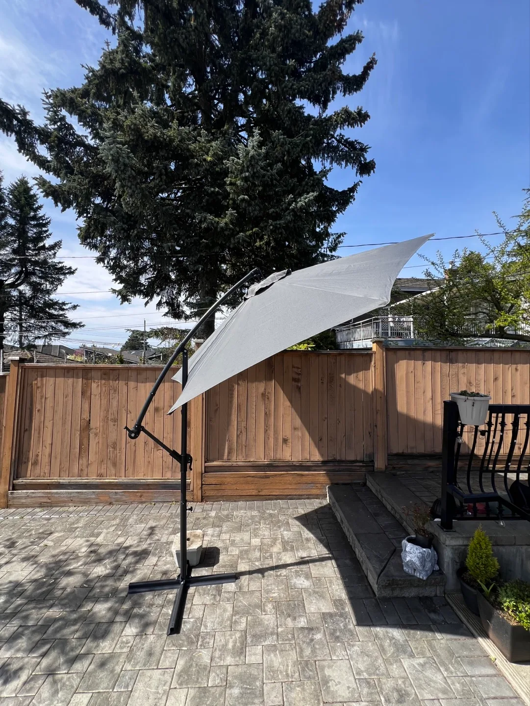 Freestanding Patio Umbrella 💚 thumbnail