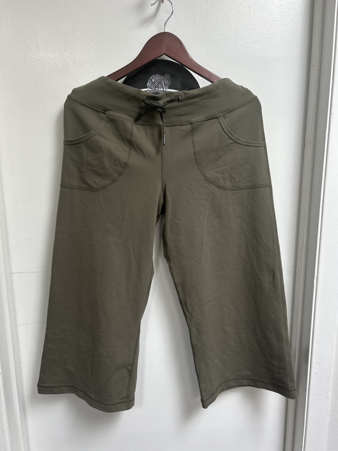 Lululemon Olive Green Cropped Pants