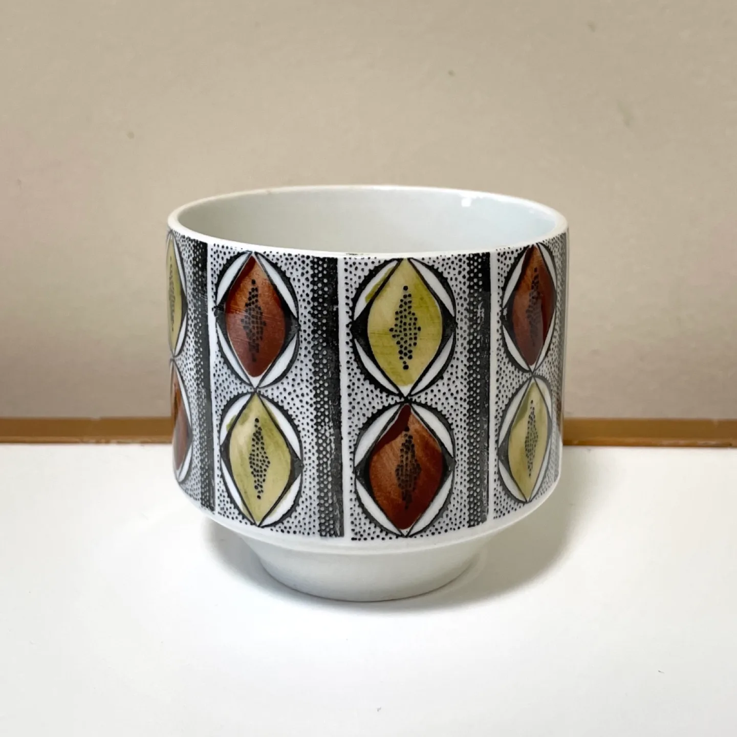 Vintage Kathie Winkle Mexico Broadhurst Tea Cup image indicator(4)