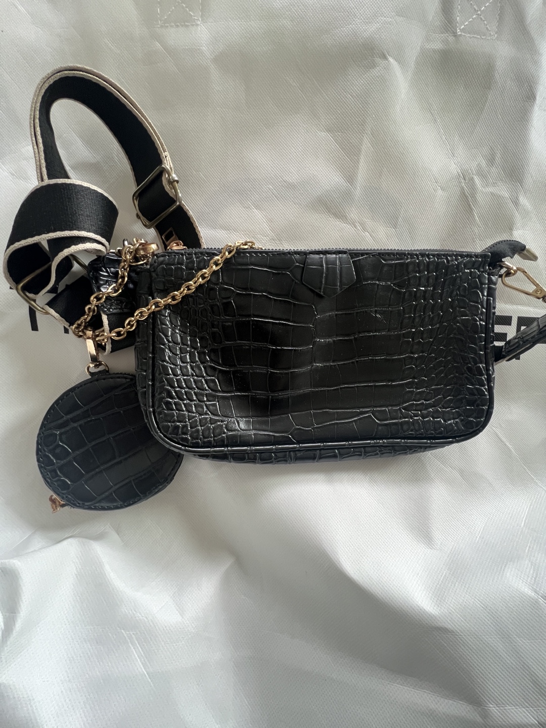 Four stylish crossbody bags - photo 2