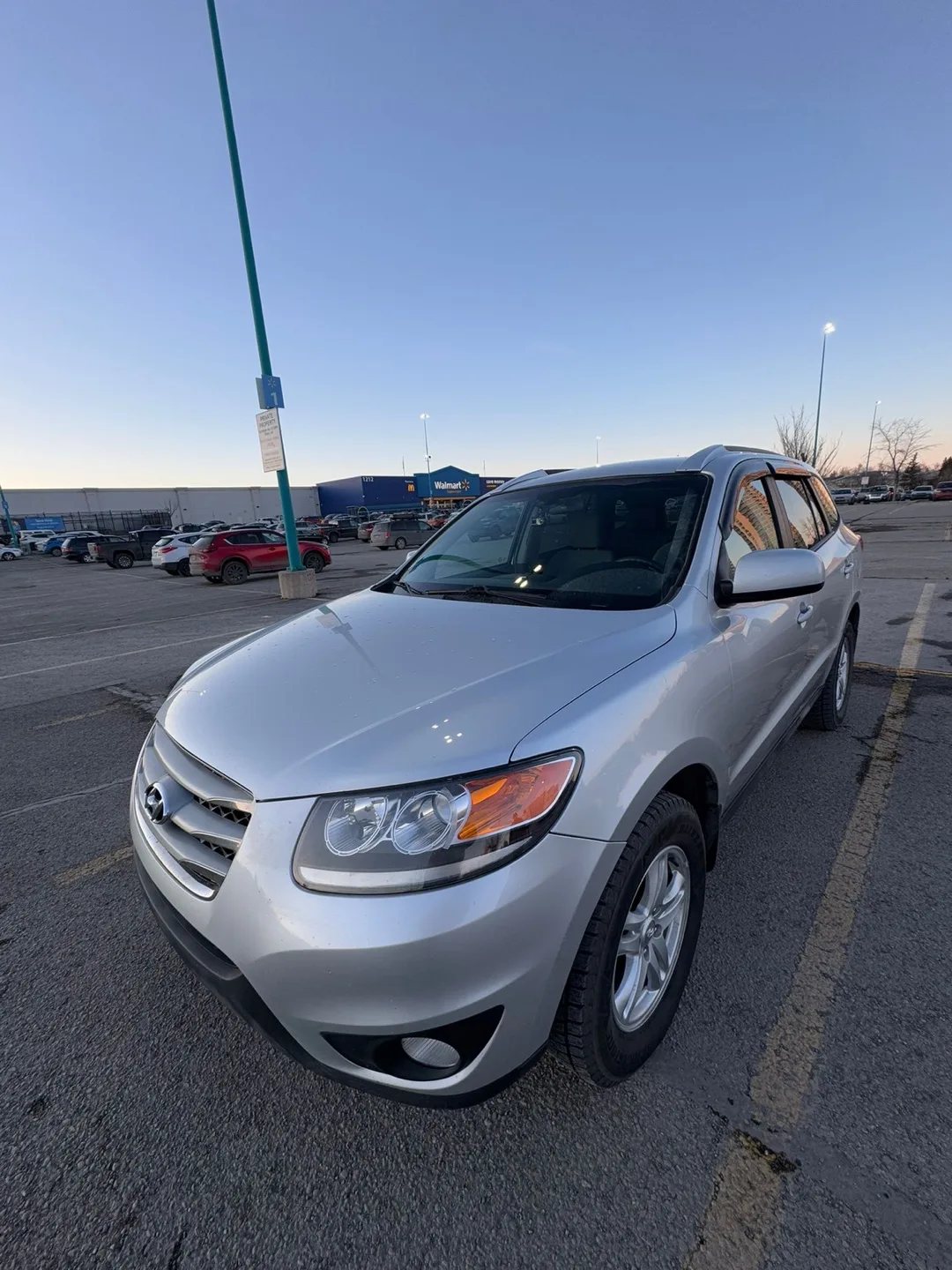 2012 Hyundai Santa Fe Silver AWD v6 3.5L image indicator(2)