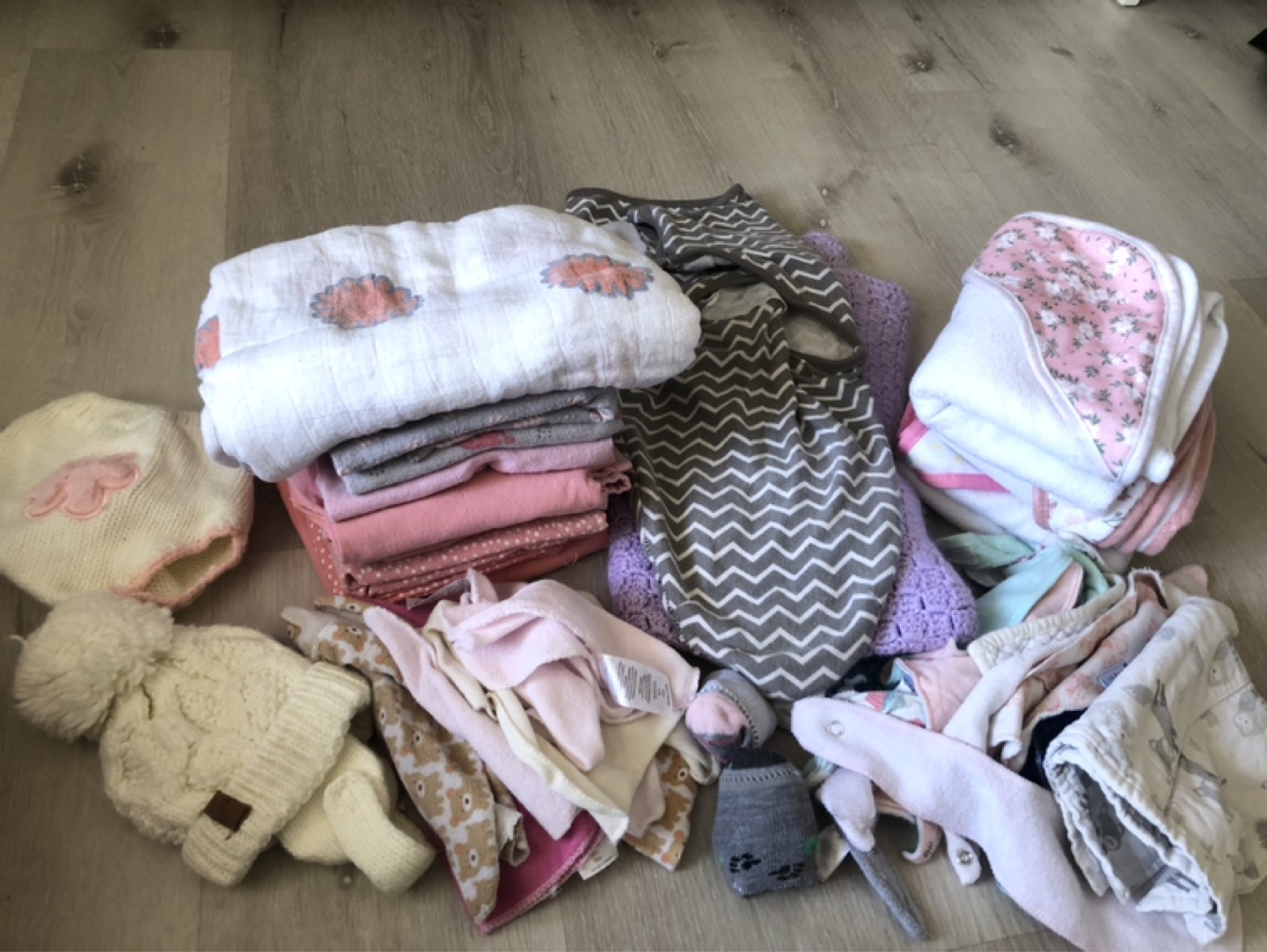Baby Girl Accessories Bundle - Newborn to 3 Months - photo 4