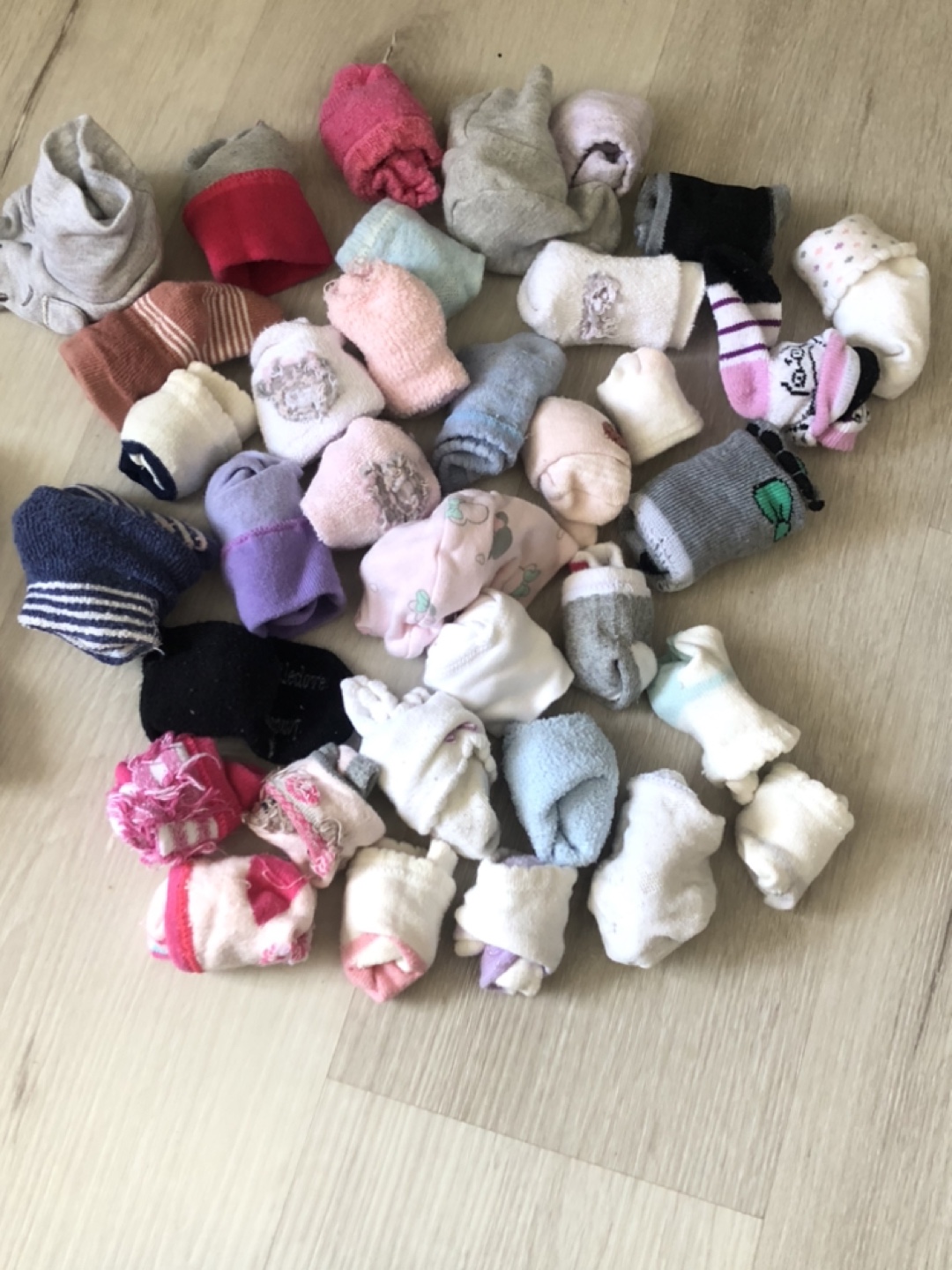 Baby Girl Accessories Bundle - Newborn to 3 Months - photo 2