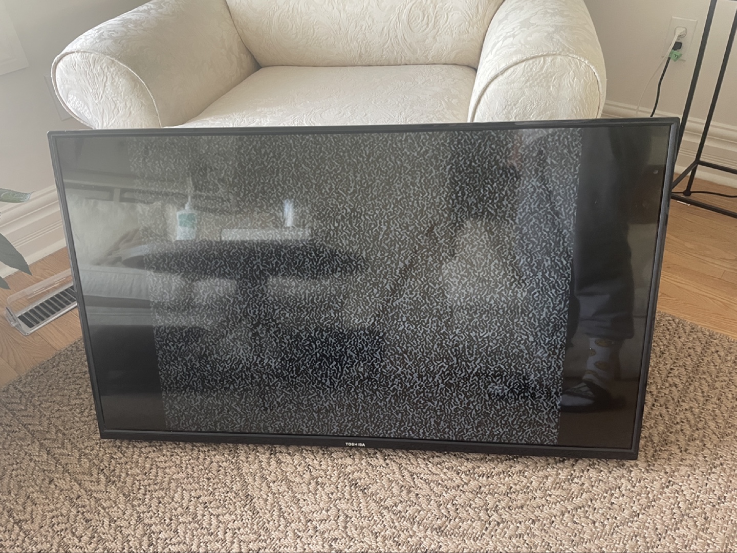 Toshiba 43” LCD TV