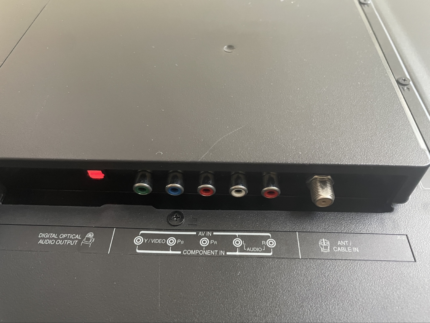 Toshiba 43” LCD TV - photo 4